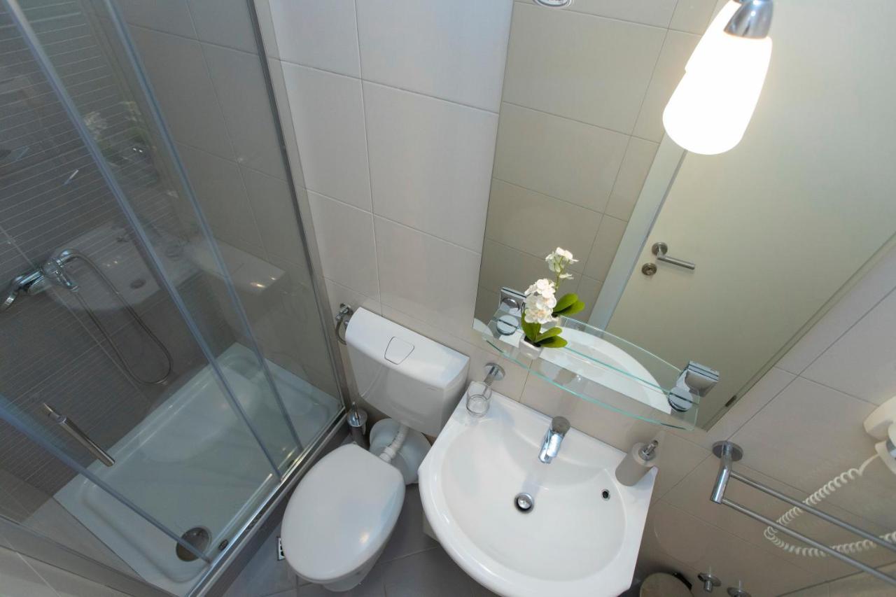 Villa Milenka - Apartmani Gorana Tučepi Exteriér fotografie