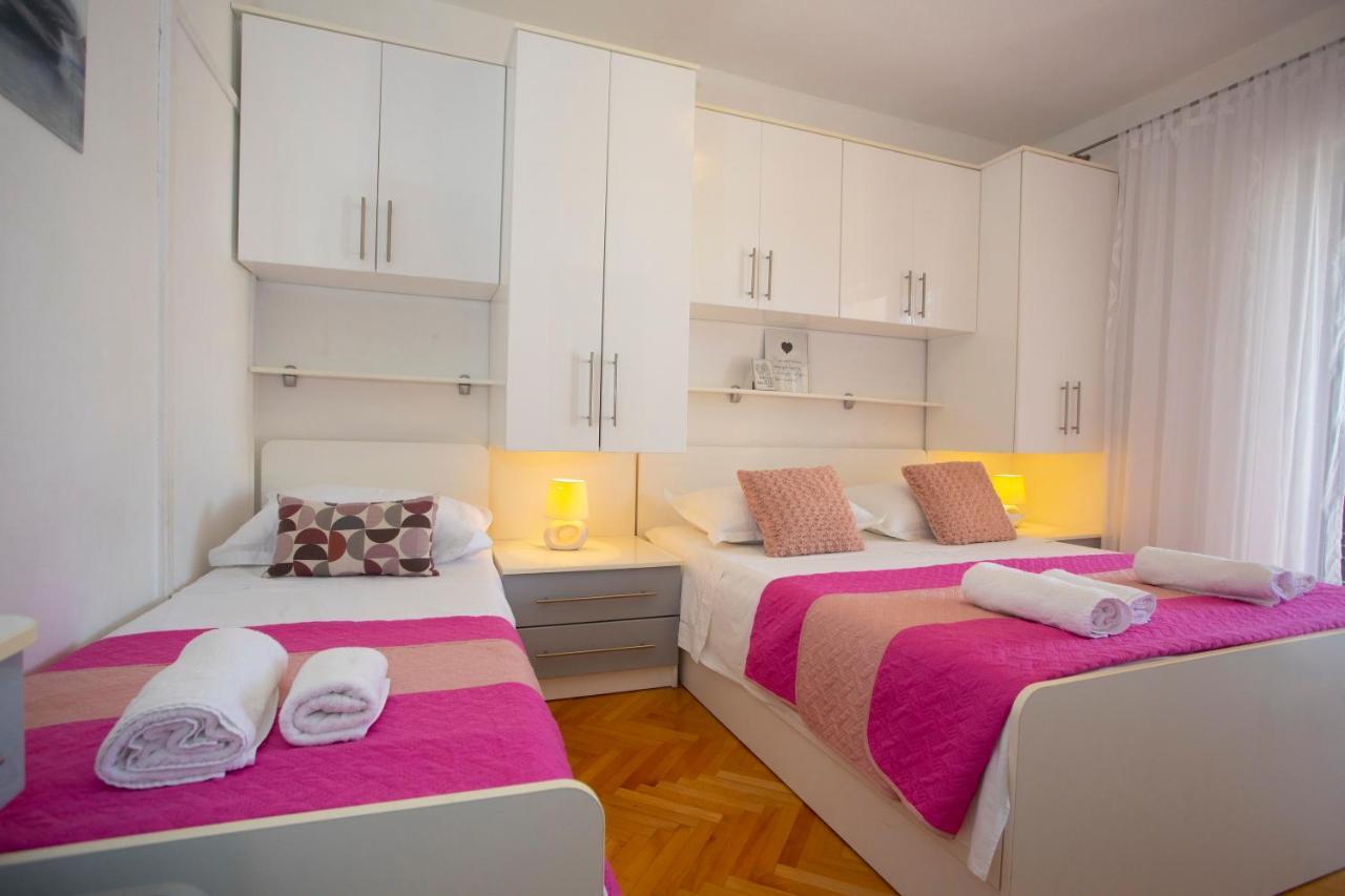 Villa Milenka - Apartmani Gorana Tučepi Exteriér fotografie